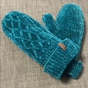 Plush Teal Mittens by
